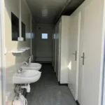 6×2,44 m Container-Badezimmer mit 5 WCs | Sanitärmodul für Großveranstaltungen und Baustellen